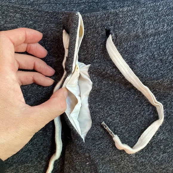 Jcrew joggers / sweatpants - pockets and cuffs - Picture 3 of 7